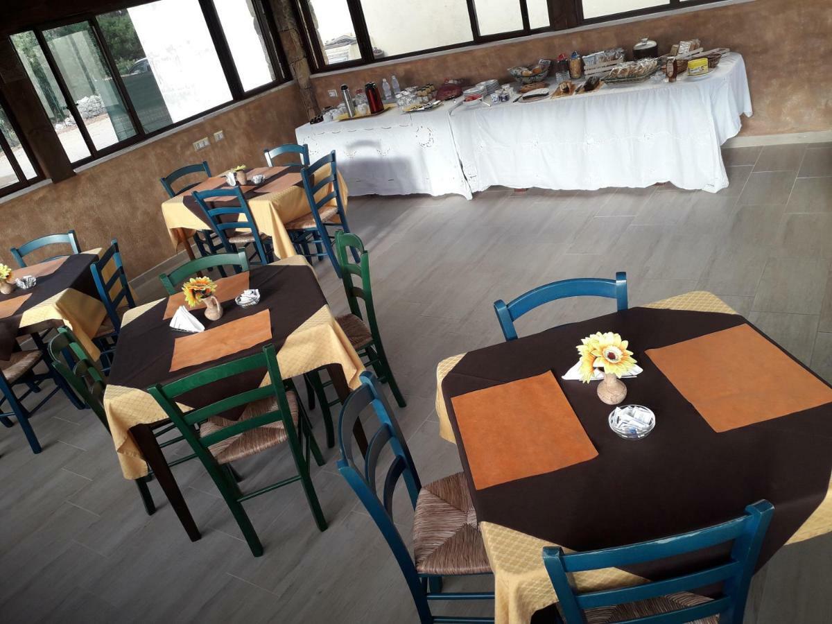 Agriturismo Quattro Mori ปอร์โตตอร์เรส ภายนอก รูปภาพ